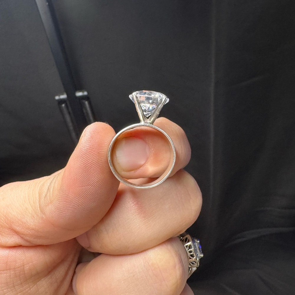 SOLID 925 RING. - Picture 3 of 10